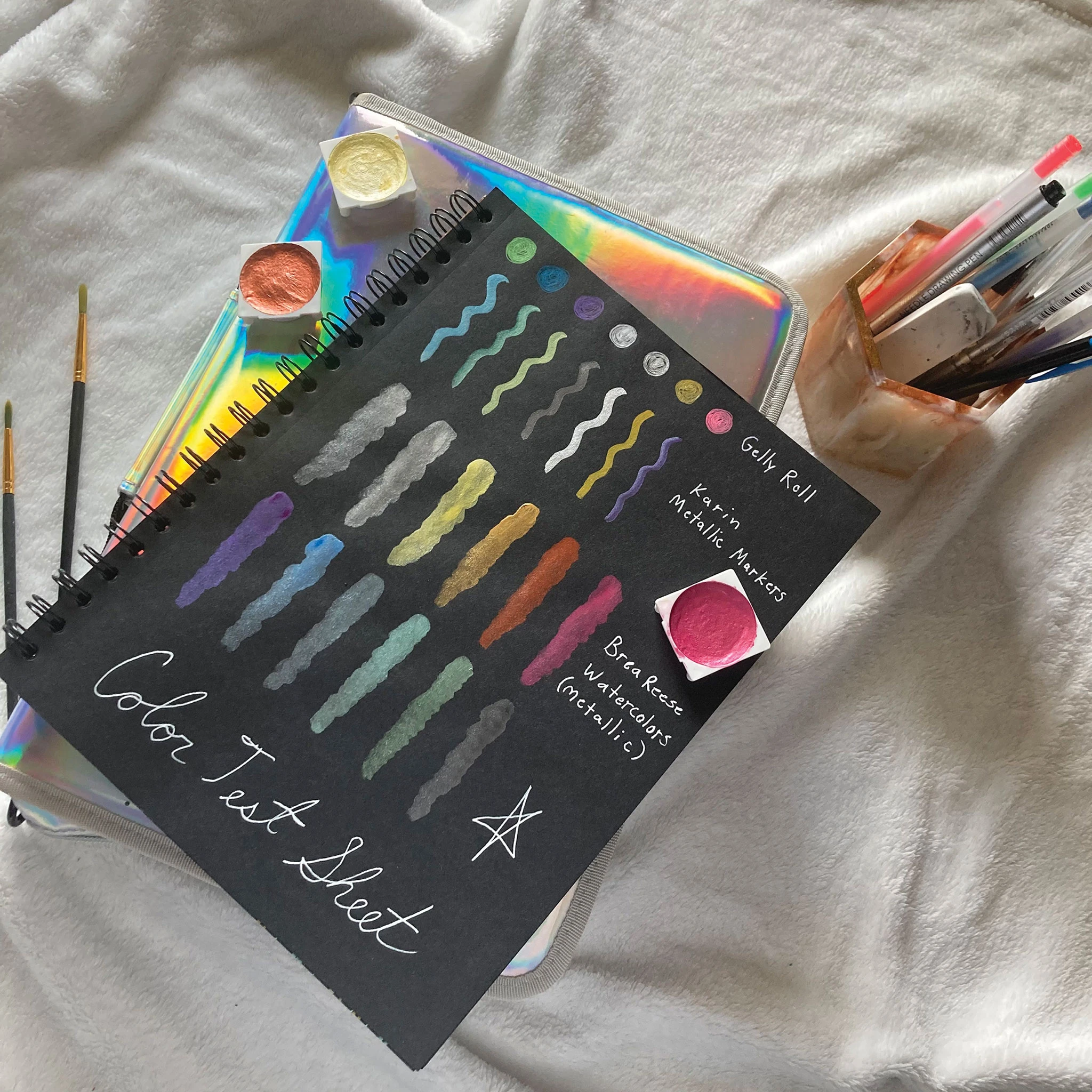 Roaring Spring Unruled Classic Wirebound Notebooks 4 Roaring Spring Unruled Classic Wirebound Notebooks - Image 4